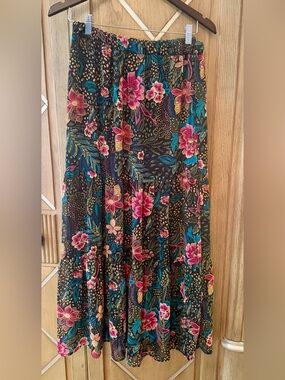 Evereve Black Maxi Skirt with Pink & Teal Floral Print